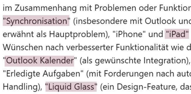 Textmarkierungen, welche die häufigsten Themen in Reviews anzeigen.
